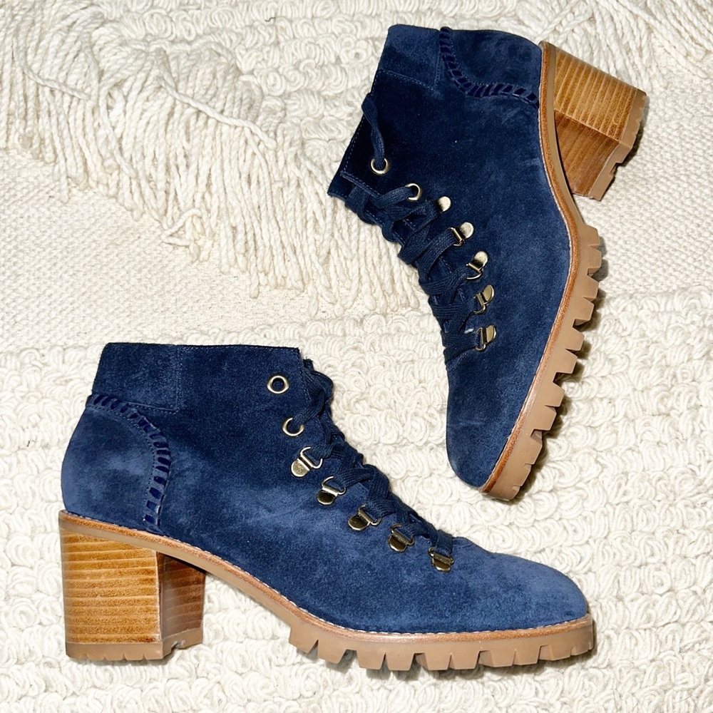 JACK ROGERS navy blue suede leather Poppy lace up block heeled boots 9